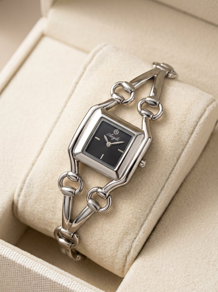 Chain Link Style Black Dial Silver-Tone Ladies Watch