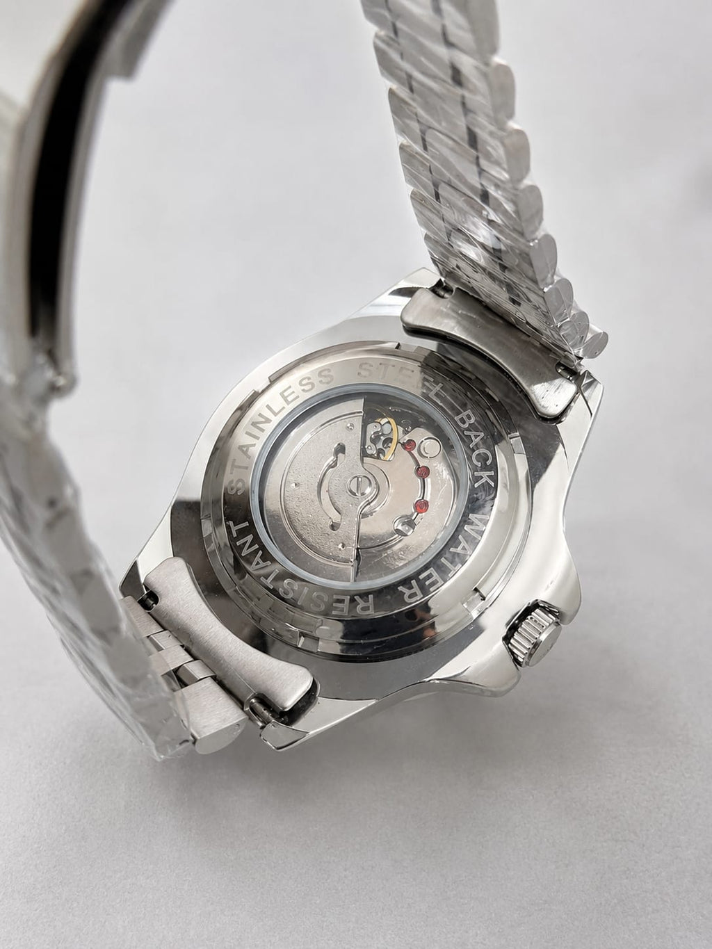 Rolex GMT-Master II – Grey & Black Bezel